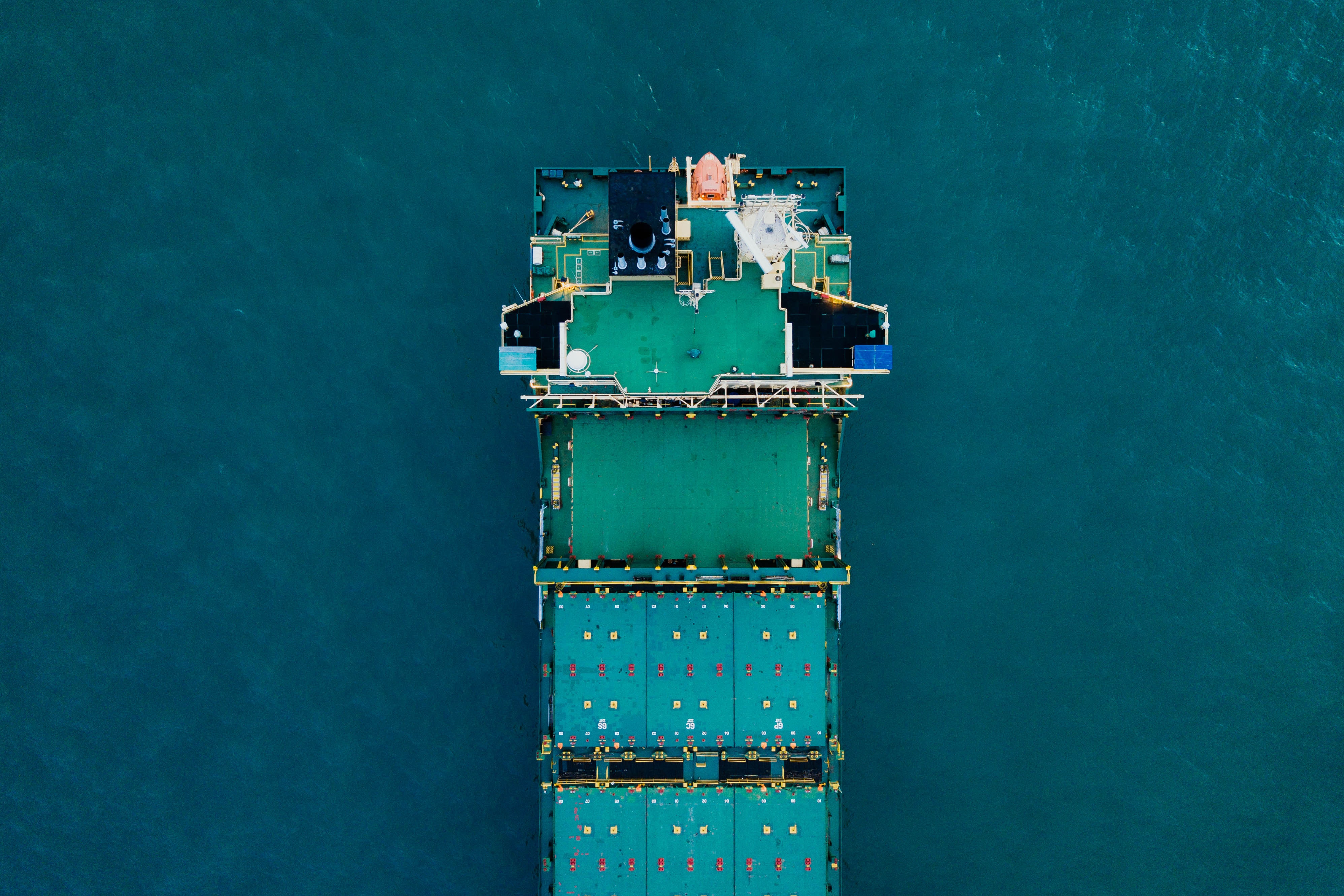 Выбираем ОКВЭД для морского грузового транспорта в 2018 году